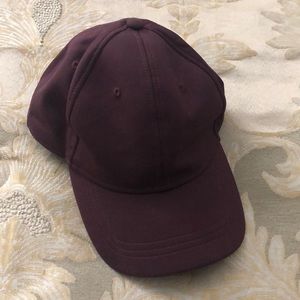 Lululemon hat